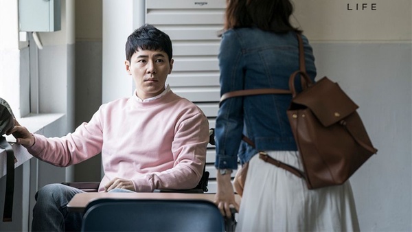 李奎炯新戲首當男主搭金泰希！「小迷糊」李奎炯9部作品，《秘密森林》、《證人》神演技，和李棟旭演兄弟超有愛