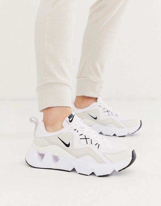 秋冬必備「奶白鞋」推薦！Converse、Fila、Nike芸芸同款鞋更是巨顯白、瞬間變腿精！