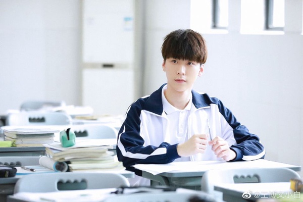 近期甜寵網劇10位高顏值男神！《戀戀江湖》古裝版F4各個美男，《滿滿喜歡你》還有《陳情令》演員