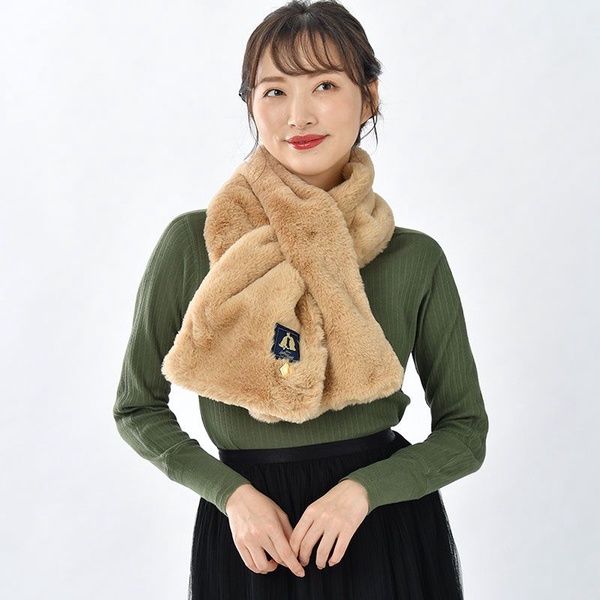 2019迪士尼商店《小姐與流氓》冬季系列商品，毛絨絨鬆糕鞋、圍巾絕對必收！