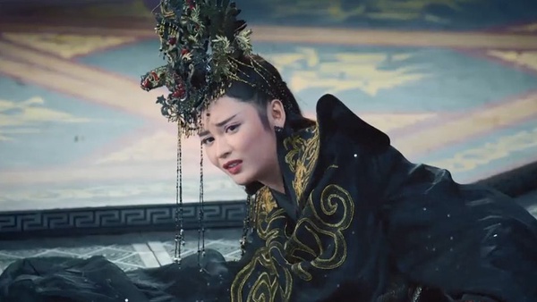 網評9個「陸劇中手撕白蓮花現場」！《三生三世》白淺好霸，《延禧攻略》魏瓔珞賞巴掌好爽