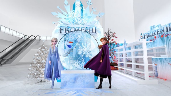 「冰雪奇緣期間限定店」北中南三店即將開幕！限時不到2個月，超美的雪花打卡點＆300種冰雪奇緣週邊，粉絲絕對必去～