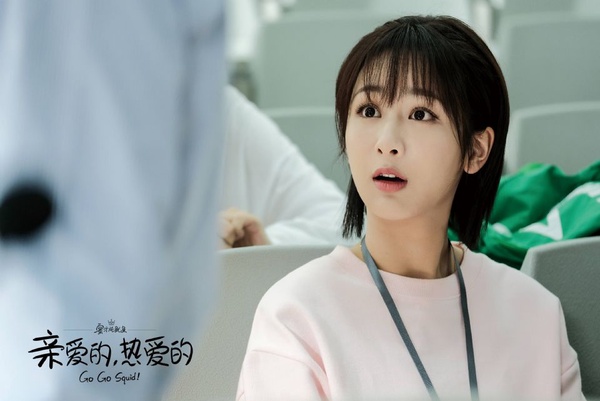 李現、楊紫生日又撒糖！楊紫27歲創下的9項收視紀錄，收視女王趙麗穎、楊冪都甘拜下風