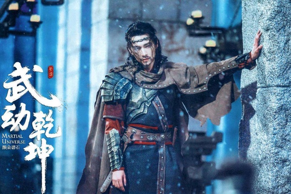 肖戰《狼殿下》鬍子劇照曝光！9位「浪蕩子」古裝男神，楊洋留著乞丐頭還是帥