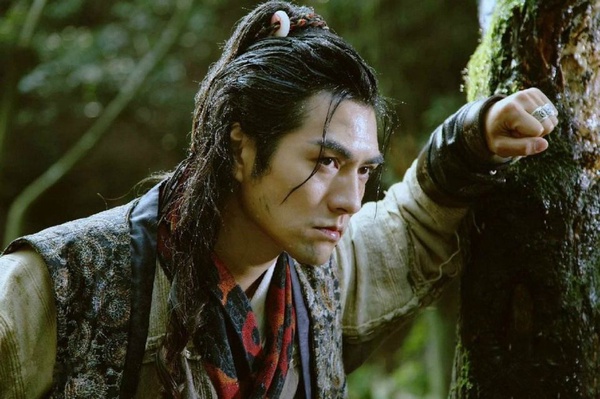 肖戰《狼殿下》鬍子劇照曝光！9位「浪蕩子」古裝男神，楊洋留著乞丐頭還是帥