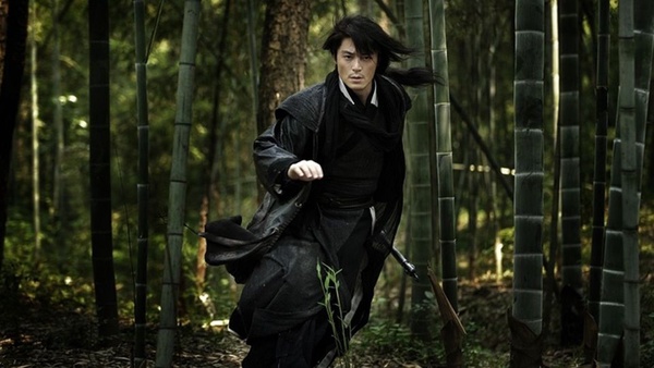肖戰《狼殿下》鬍子劇照曝光！9位「浪蕩子」古裝男神，楊洋留著乞丐頭還是帥