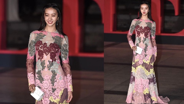 劉詩詩、秦嵐同場比美！10位明星精修vs.未修，Rosé朴彩英身材上熱搜，那雙腿細到讓人跪