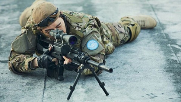 玄彬《愛的迫降》穿軍裝拯救孫藝真！11位韓劇軍裝男神，海軍、空軍通通有，宋仲基＆丁海寅2個「劉大尉」都帥