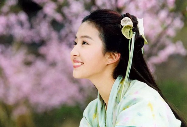 《花木蘭》真人版劉亦菲主演！仙女姐姐古裝戲經典3部回顧