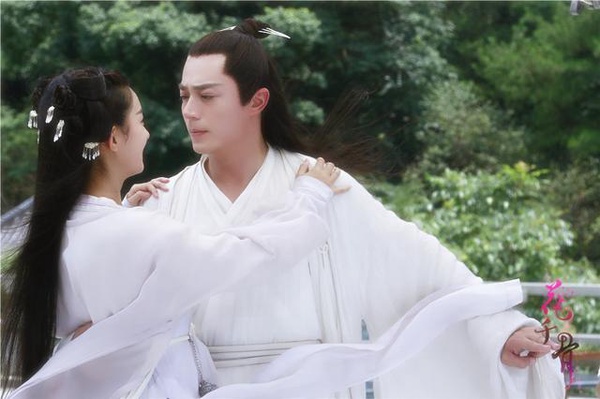 就愛「小美好」江辰、陳小希配對！高冷男x傻萌女戲劇推薦