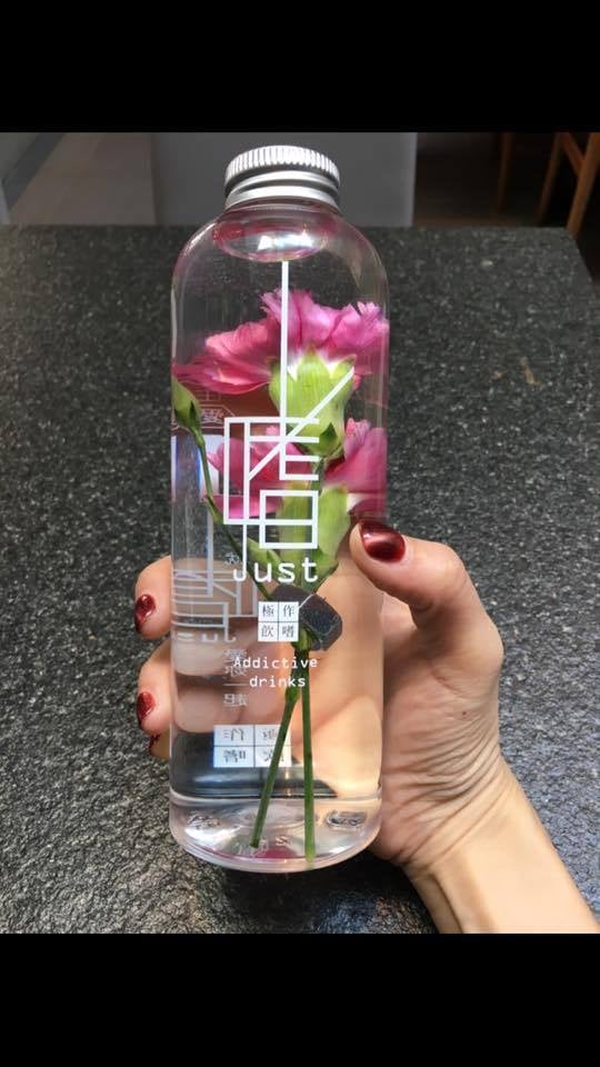 販賣機不再只賣飲料！這5家賣乾燥花束、甜點、福袋！