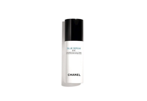 CHANEL 藍色青春還原眼露 一瓶就能明亮你的眼周肌膚！