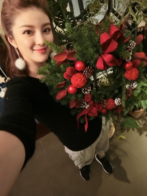 Grace、小安、漢娜不當部落客，改當超狂女強人