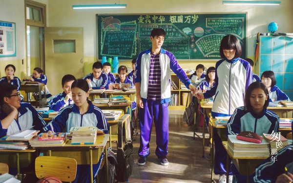 胡一天、彭于晏高顏值撐起普校服！好希望學生時代有他們