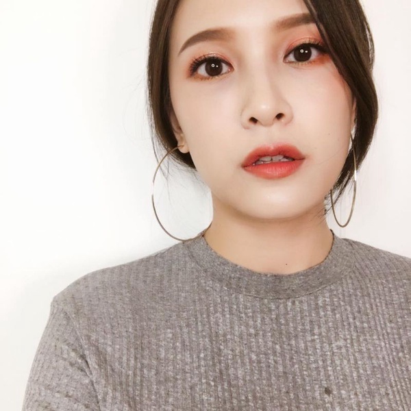 台灣Youtuber縱火犯推薦！Catie、Cara看到他們介紹荷包就要大失血