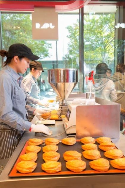 超夯排隊甜點推薦！RAPL澎派令果、棒棒泡芙北中南大整理