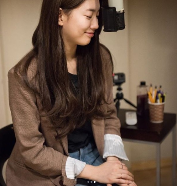 秀智素顏上機場被拍也美翻！都靠這些「獨創」保養法！