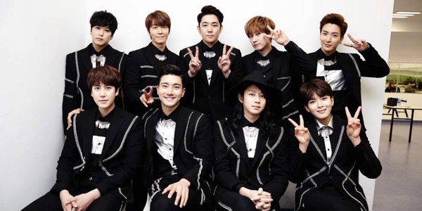 Super Junior、張藝興的粉絲不送禮物，改為偶像修路、建學校！