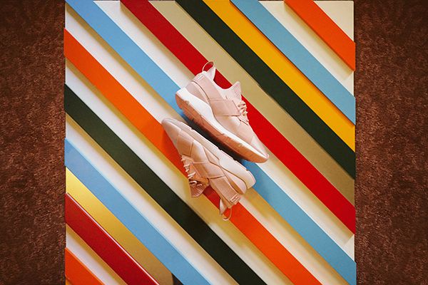 厚底鞋大勢回歸！PUMA、餅乾鞋厚底進化，完美比例的自然增高術