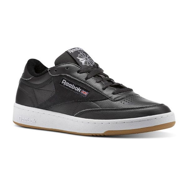 穿上Reebok粉紅緞帶鞋運動吧！Reebok四款經典鞋款2月開賣