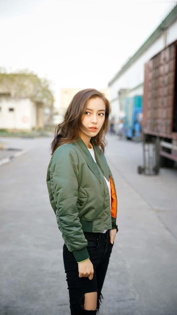 冬季穿搭大推薦！女星保暖又不臃腫，3解析穿出時尚感
