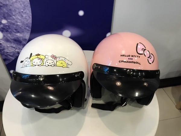 7-ELEVEN限量Hello Kitty福袋！3款造型內附可愛化妝包，詳細介紹