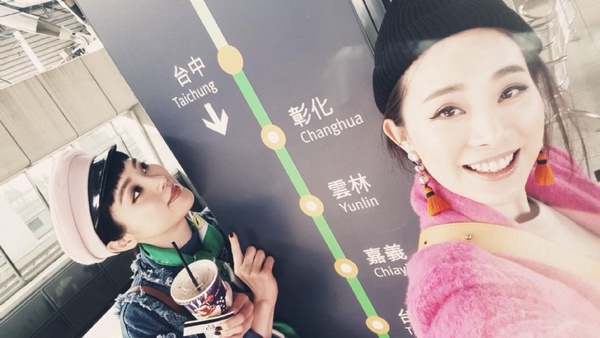唐葳、TOMO、朱綺綺、雀斑紛紛開店！他們都是最美老闆娘