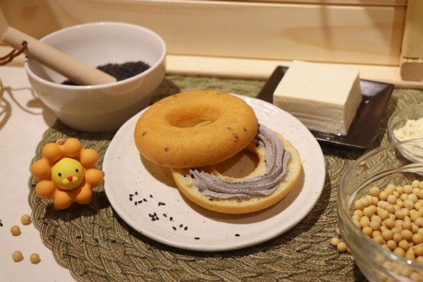 甜度降40%！Mister Donut「豆腐x波堤麵團」全新豆腐甜甜圈上市