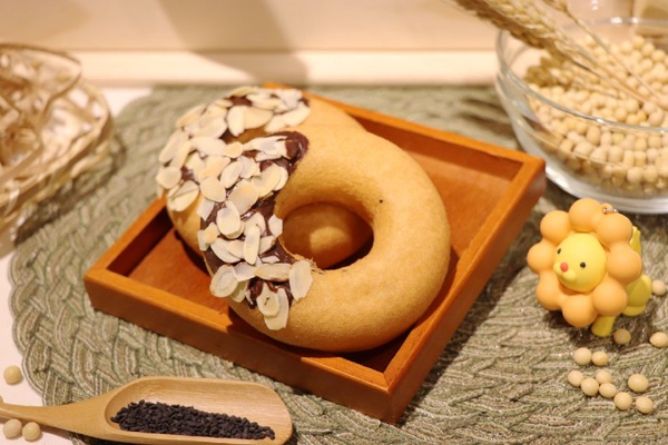 甜度降40%！Mister Donut「豆腐x波堤麵團」全新豆腐甜甜圈上市