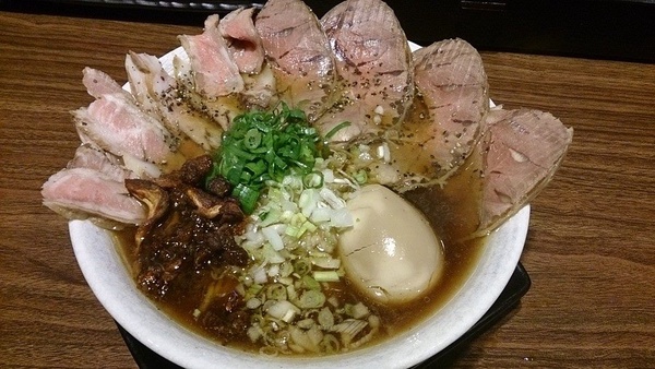 台北「隱藏版」特色拉麵推薦！這間居然還可以「吃到飽」