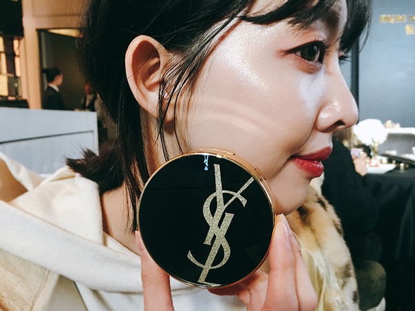 YSL經典LOGO限量氣墊上市！開賣第一天才送的超炫耀珠寶盒必須搶～
