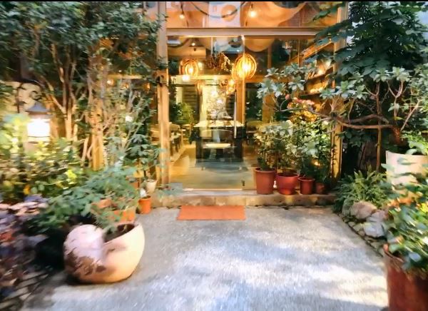 迪化街特色咖啡推薦！法式復古、玻璃屋，讓你打卡拍不停