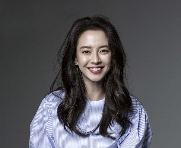 自然系「母胎」美女！迪麗熱巴、金泰熙、秀智榜上有名