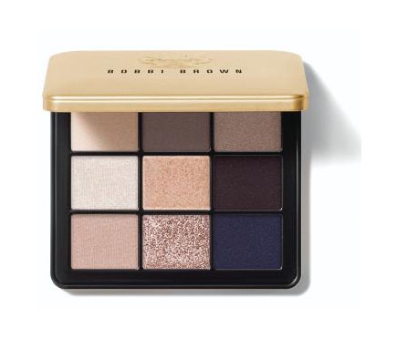 完美的度假光！Bobbi Brown 全新彩妝打造最強女神撩男妝容