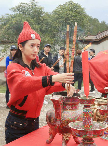 古裝劇最受期待推薦！林依晨、張彬彬出演穿越《小女花不棄》