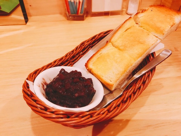 Komeda’s Coffee名古屋咖啡廳來台！獨特文化「點咖啡送早餐」小編介紹