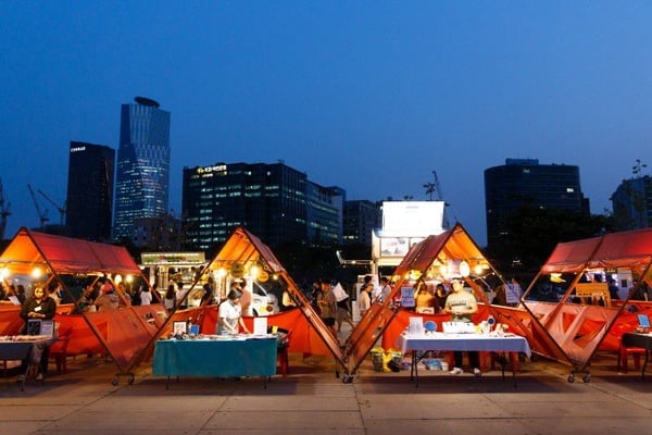 6 所分市、最大規模！首爾最夯限定夜市「夜貓子夜市」，「花遊記」拍攝地也在內！