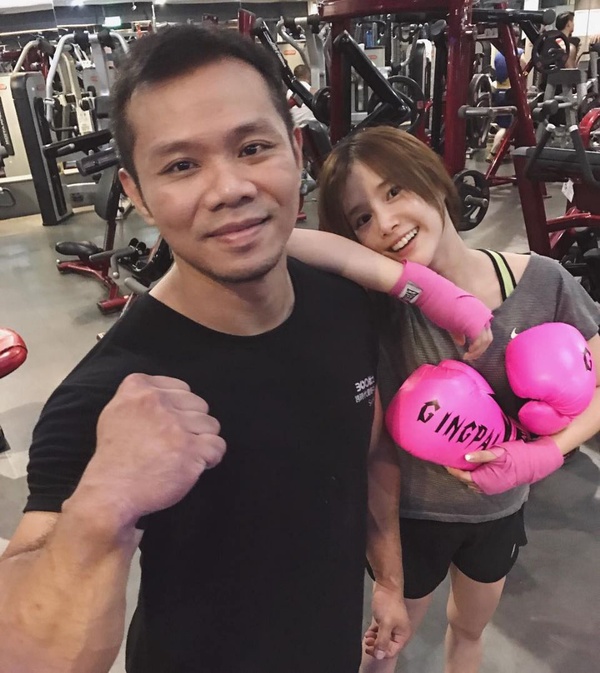 李佳穎美貌又升級！露背照美到逆天似IU，35歲凍齡秘密大解密