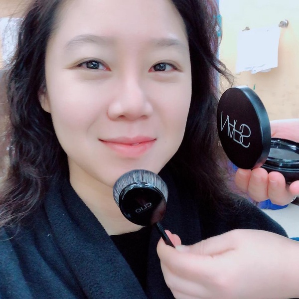 NARS惹火唇膏推出全新6色！行走畫報孔曉振完美詮釋