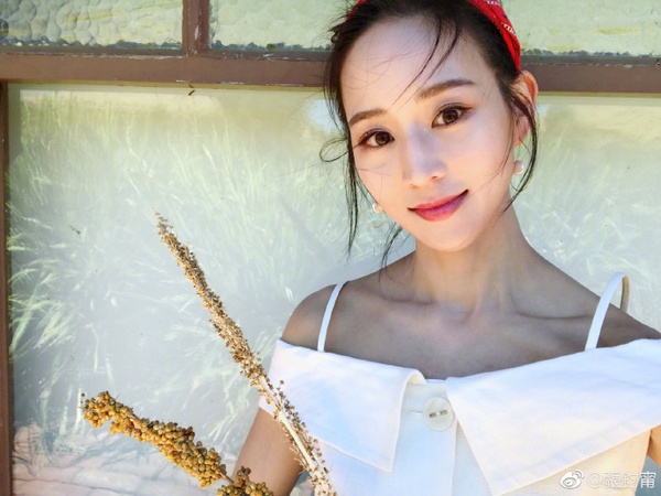 張鈞甯零小腹方法公開！狂推「這招」消除小腹超有感！