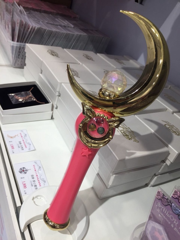 美少女戰士25週年快閃台中！小編帶你逛展還送你限定商品！