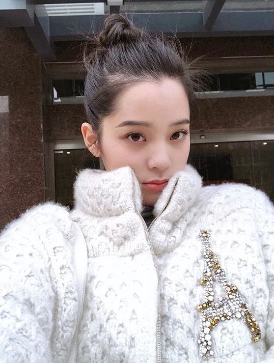 歐陽娜娜拍出「時尚大氣美照」技巧分析！還有愛用8款修圖APP分享