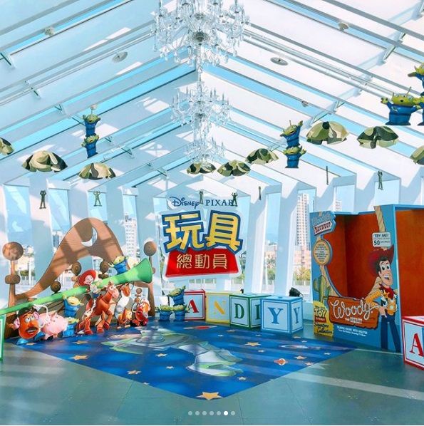 玩具總動員主題影廳！台中迪士尼場景免費戶外區不用錢