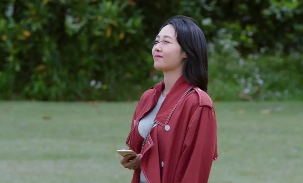 《南方有喬木》白百何減齡上班族穿搭！女一～女三都是時尚爆款女王