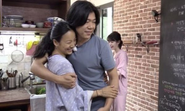 有種愛情叫「李孝利&李尚順」！曾被批「美女配野獸」，李尚順用行動證明自己值得嫁！