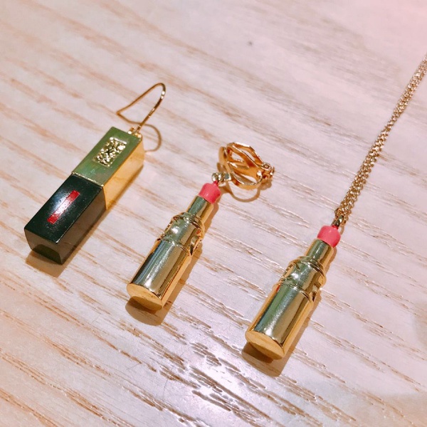 2018最值得收藏的YSL周邊「超美迷你吊飾」！活動時間&免費獲得辦法