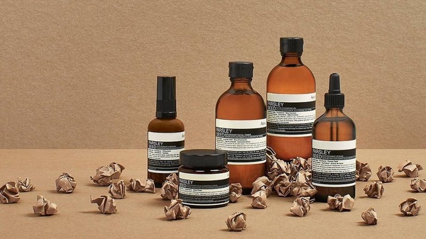 天然無毒保養、彩妝、指甲油品牌推薦~Burt's Bees、Zoya、Aesop用了超安心