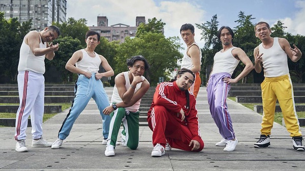 不只《早晨瑜伽》，俏皮女聲專門戶小S合唱的這些曲目都大紅！