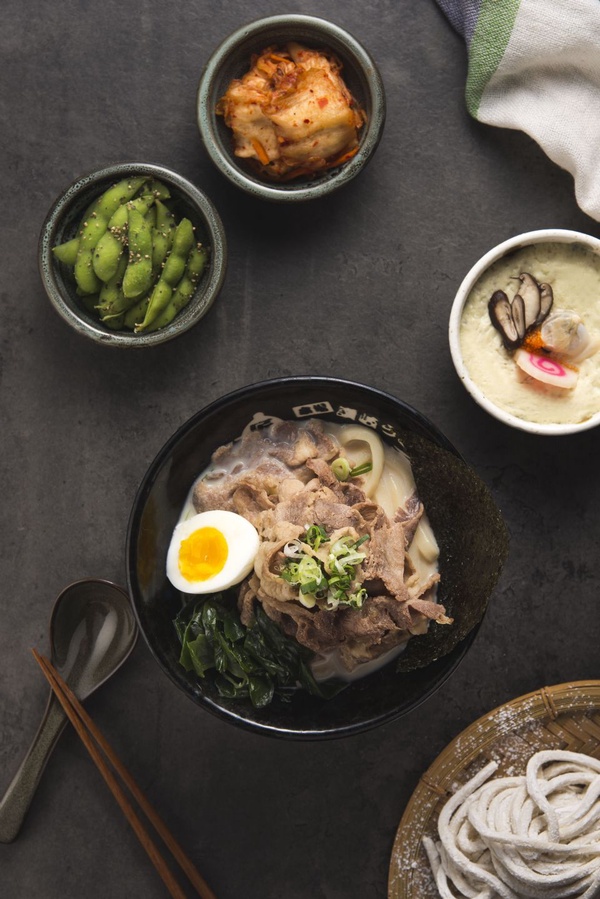 「粗款烏龍麵、超彈牙超Q」太盛烏龍麵推全新概念店！高雄開幕首2日送你免費吃