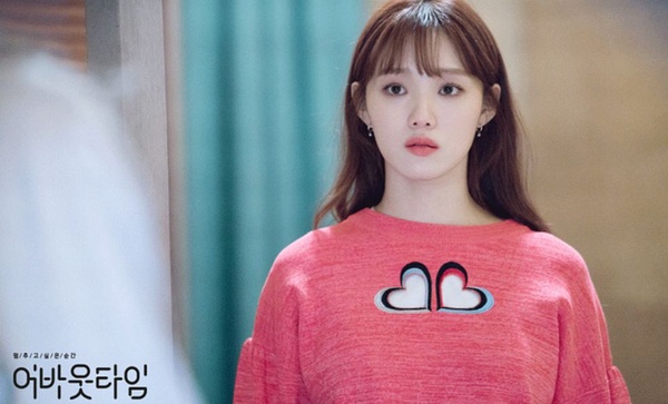 李聖經李相侖《想暫停的瞬間：About Time》四支預告釋出！韓版《鐘點站》奇幻設定惹期待！